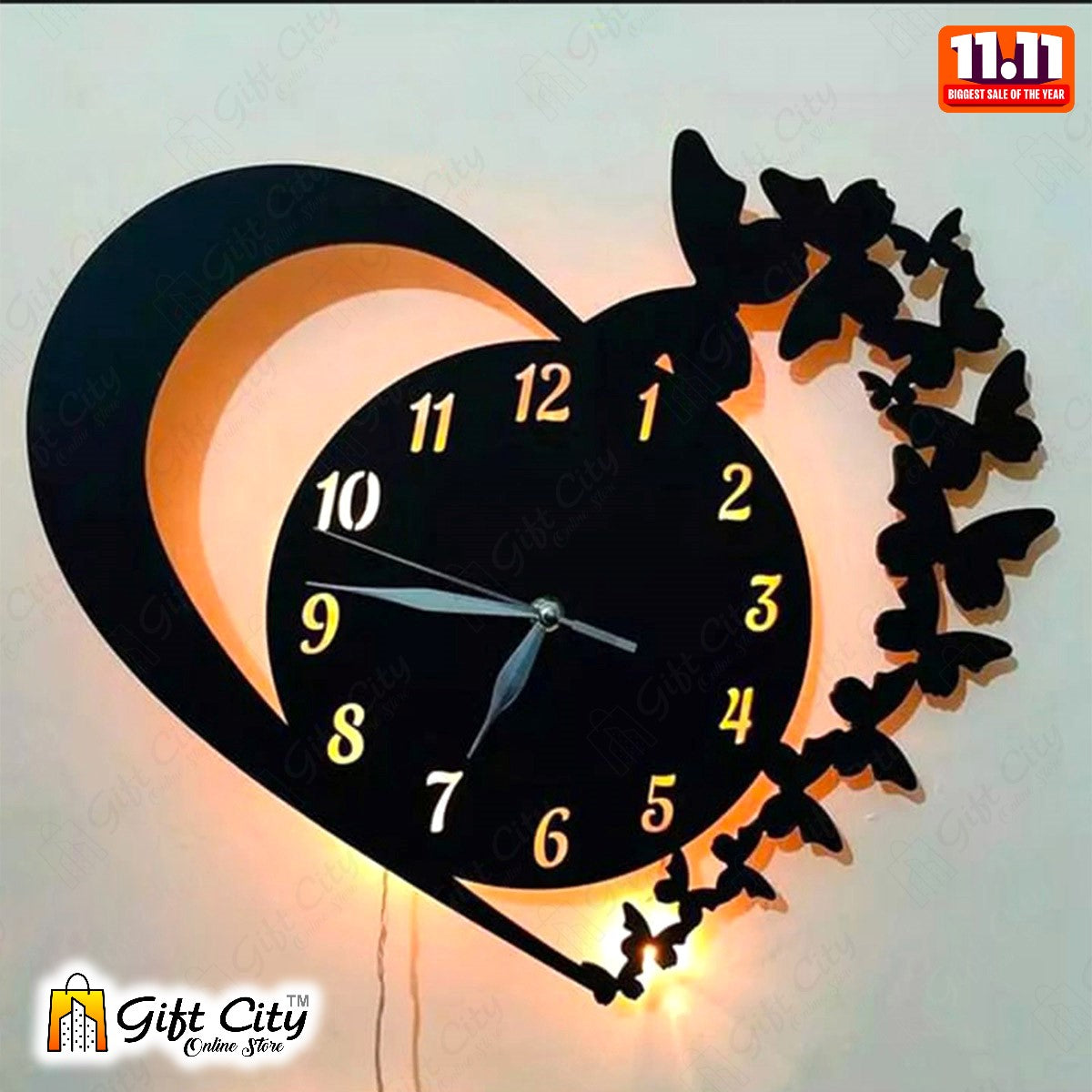 Heart Shape Wooden Wall Clock With Premium Light